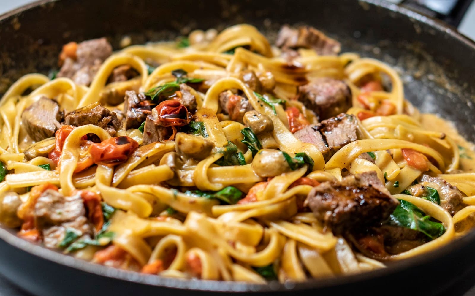 The Essential Tomato Spaghetti